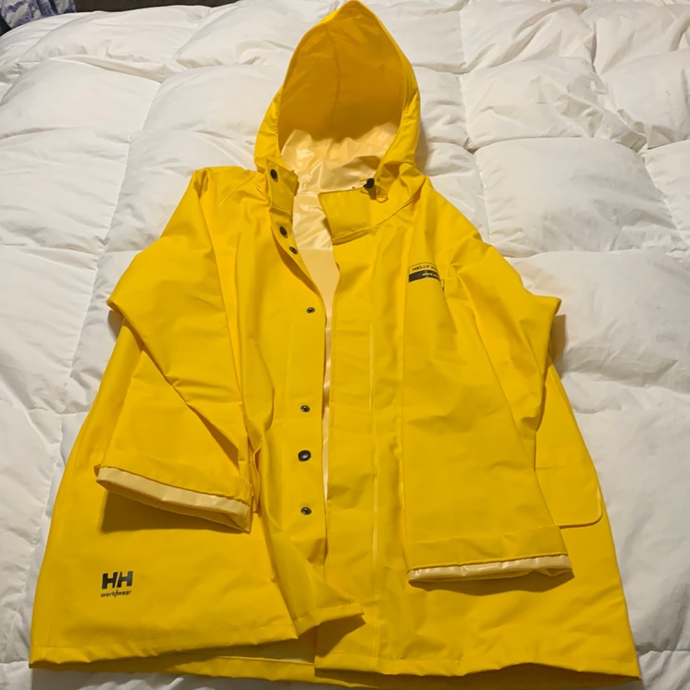 Rain coat